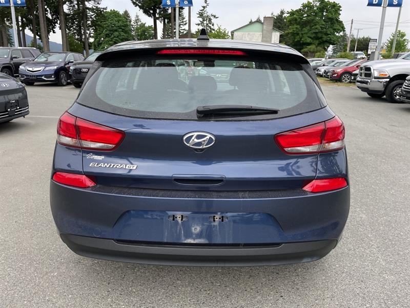 2019
Hyundai
Elantra