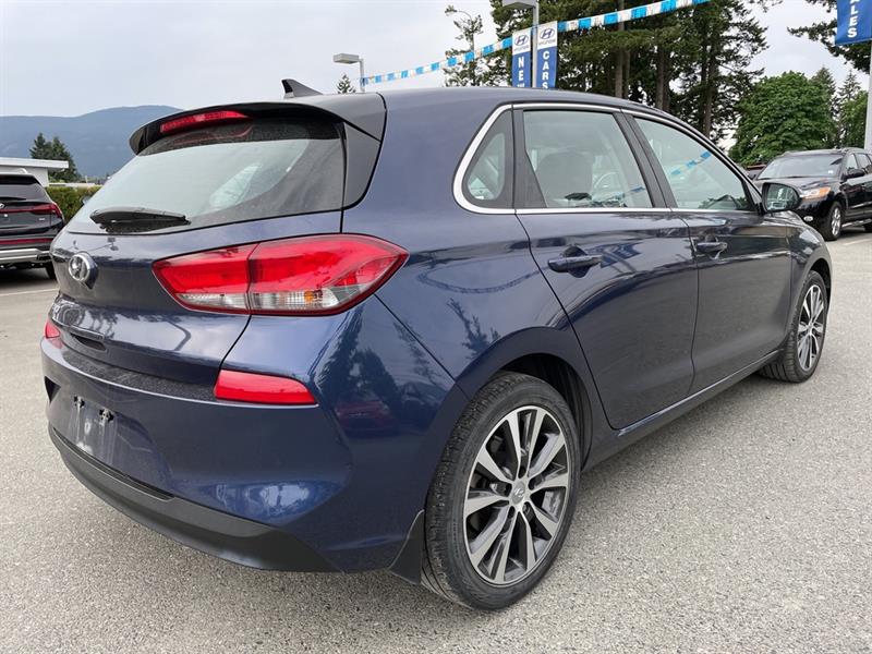 2019
Hyundai
Elantra