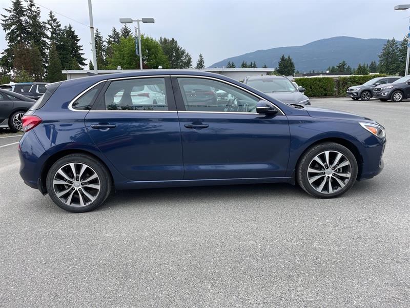 2019
Hyundai
Elantra