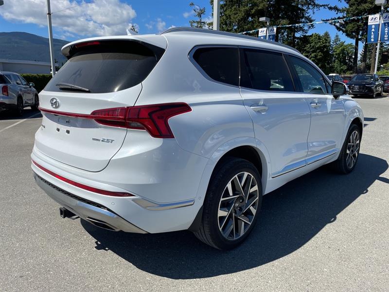 2022
Hyundai
Santa Fe