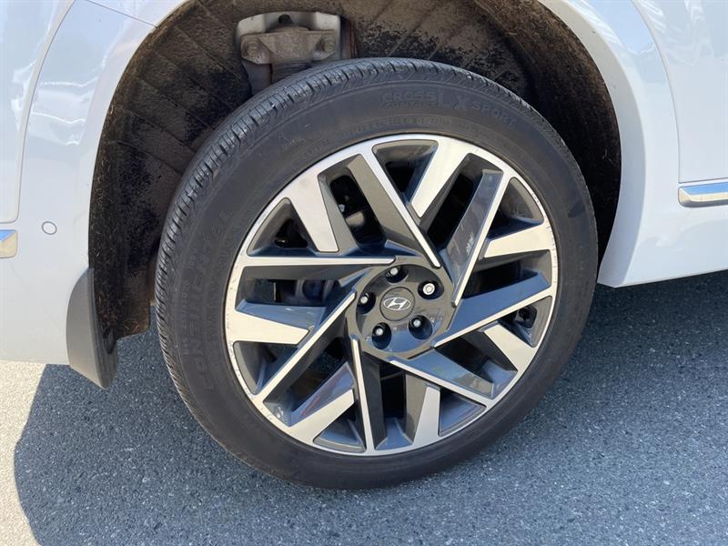 2022
Hyundai
Santa Fe
