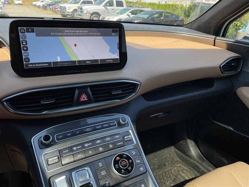 2022
Hyundai
Santa Fe