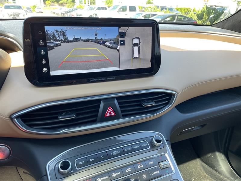 2022
Hyundai
Santa Fe